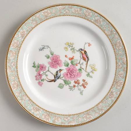 Crescent Luncheon Plate