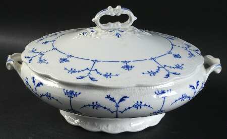 Delft Round Covered Vegetable