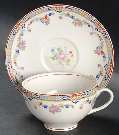 Dresden Oversized Cup & Saucer Set