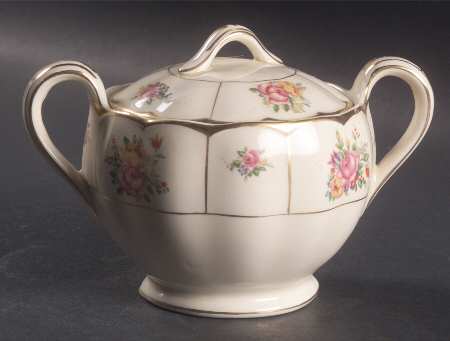 Duchess Sugar Bowl & Lid