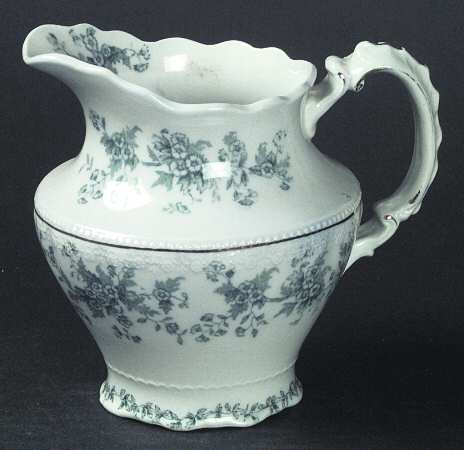 Eileen (White Background, Gold Trim) Creamer
