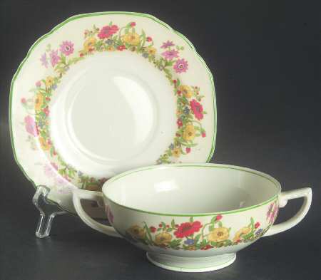 The Fairfield Footed Cream Soup Bowl & Saucer Set