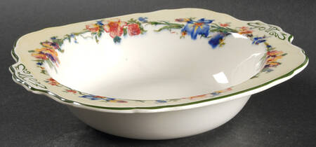 The Fleurette 9" Round Vegetable Bowl