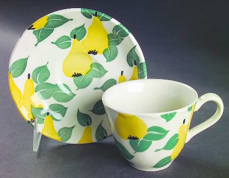 Garden Fruits Flat Cup & Saucer Set