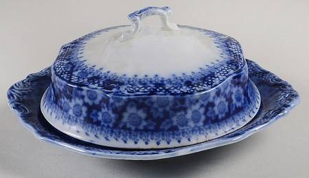 Grace (Flow Blue) Round Covered Butter