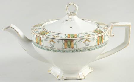 GRI42 Teapot & Lid