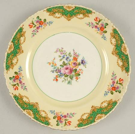 The Touraine Dinner Plate