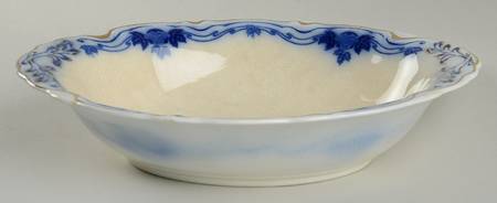 The Hofburg 10" Oval Vegetable Bowl