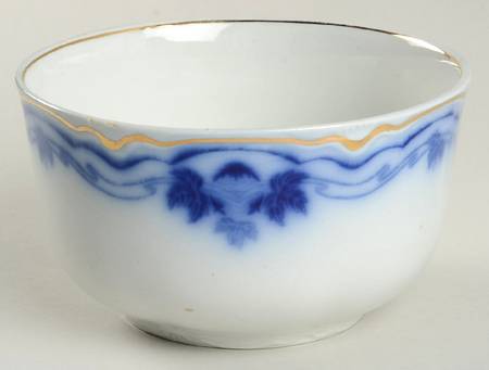 The Hofburg Cranberry Bowl