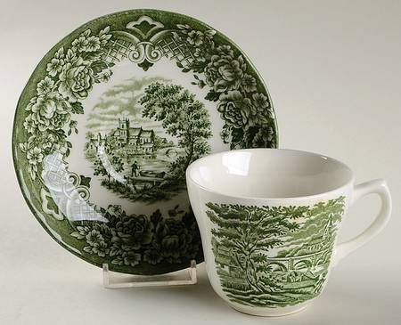 Homeland Green Flat Cup & Saucer Set