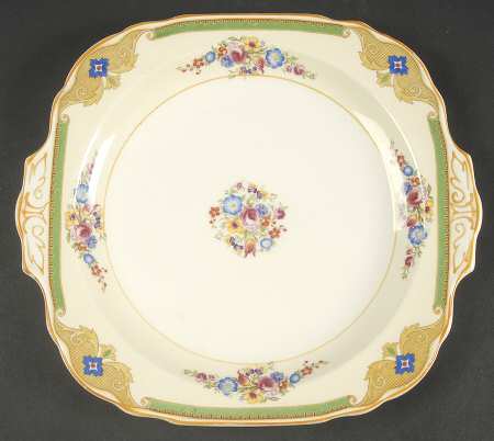 The Katherine Square Handled Cake Plate