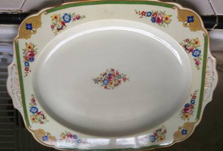 The Katherine 16" Oval Serving Platter