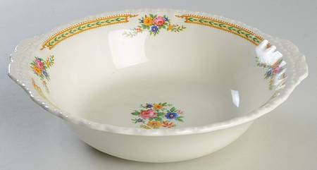 The Kavalla 9" Round Vegetable Bowl