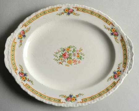 The Kavalla 11" Oval Serving Platter