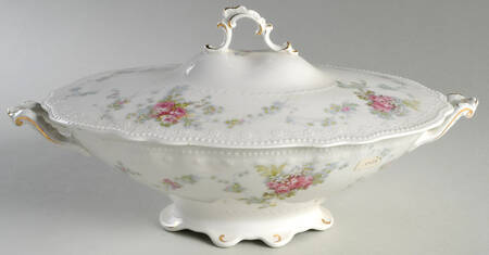 Kenwood (No Trim) Oval Covered Vegetable