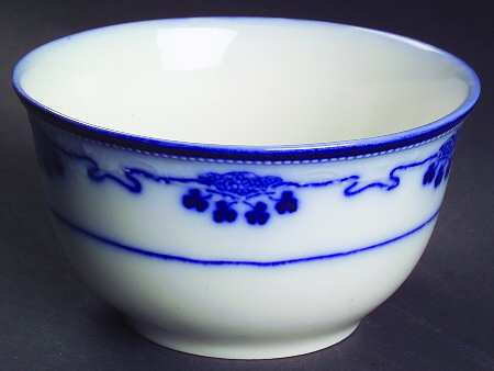 Lorne (Flow Blue) Cranberry Bowl