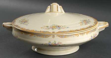 Ludlow Round Covered Vegetable