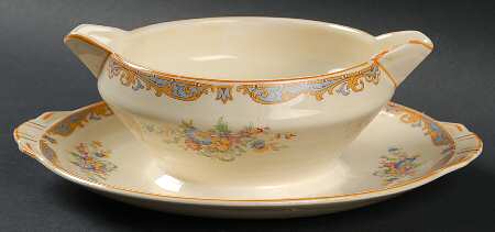 Ludlow Gravy Boat with Attached Underplate