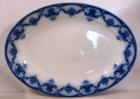Lyndhurst 13" Oval Serving Platter