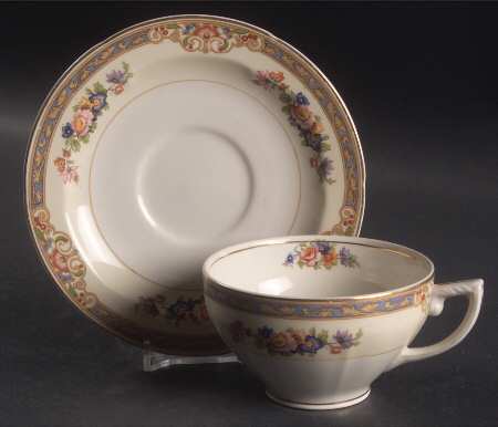 Marjorie Flat Cup & Saucer Set