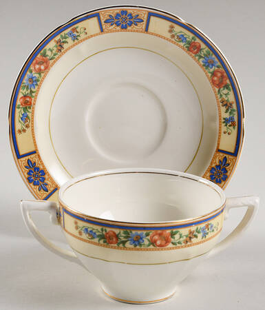Mignon Flat Bouillon Cup & Saucer
