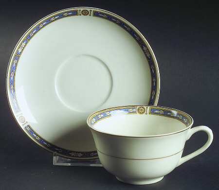 Monmouth (Smooth Edge) Flat Cup & Saucer Set