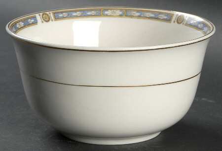 Monmouth (Smooth Edge) Cranberry Bowl