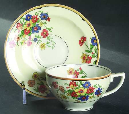 Navarre Flat Cup & Saucer Set