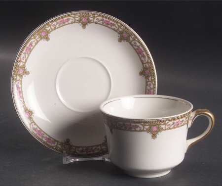 Normandie Flat Cup & Saucer Set