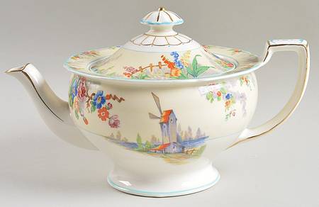 The Old Mill Teapot & Lid