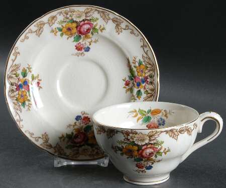Flat Cup & Saucer Set