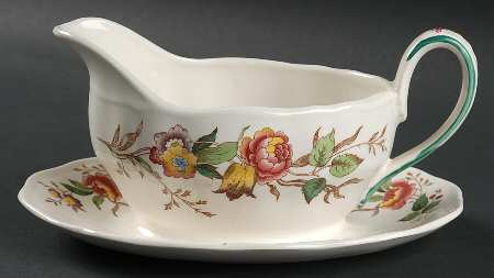 Rosalind Gravy Boat with Attached Underplate