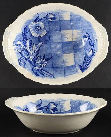 Trellis Blue 9" Oval Vegetable Bowl