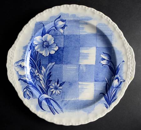 Trellis Blue 14" Chop Plate (Round Platter)