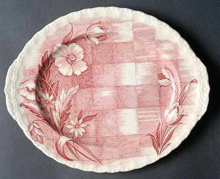 Trellis Pink 11" Oval Serving Platter