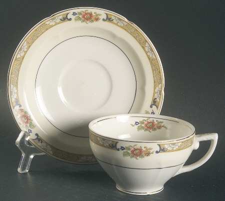 Venetia Flat Cup & Saucer Set