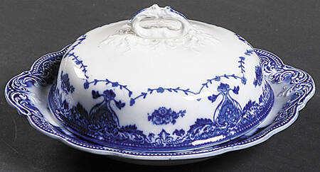Waverly (Flow Blue) Round Covered Butter