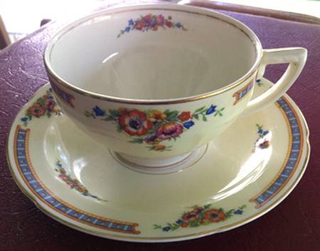 Wentworth Footed Cup & Saucer Set