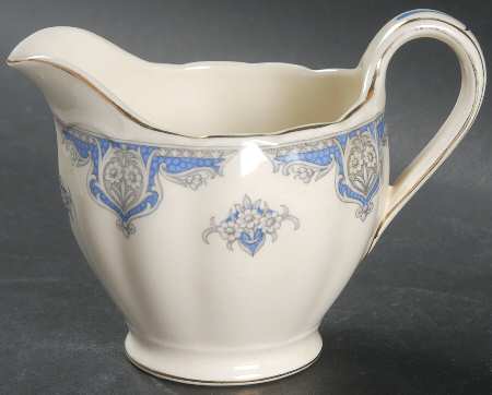Windsor (Blue Border) Creamer