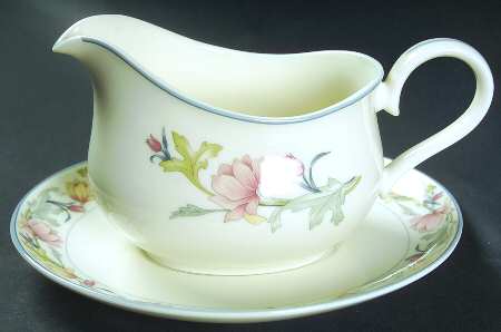 Ashley Gravy Boat & Underplate
