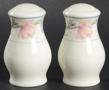 Ashley Salt & Pepper Set