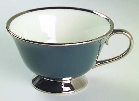 Black Contessa Footed Cup