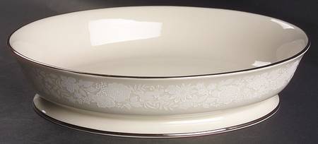Bridal Bouquet 9" Oval Vegetable Bowl
