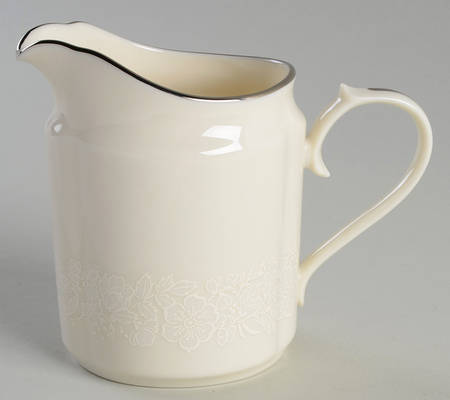 Bridal Bouquet Creamer