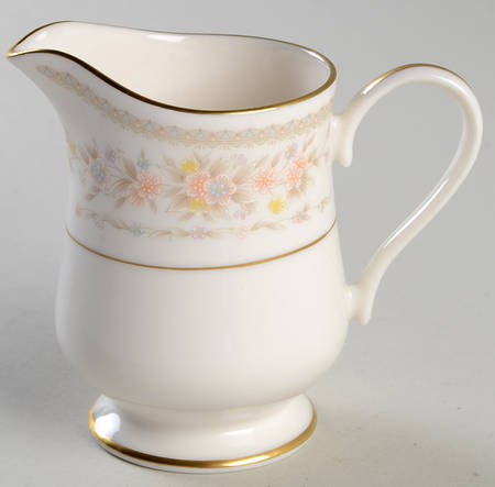 Buttercup Creamer by Gorham