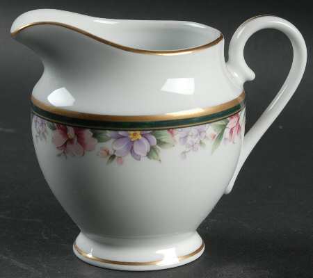 Camellia (Newer, 1994) Creamer