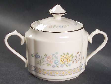 Cherrywood Sugar Bowl & Lid