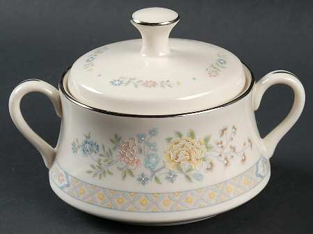 Cherrywood Mini Sugar Bowl & Lid