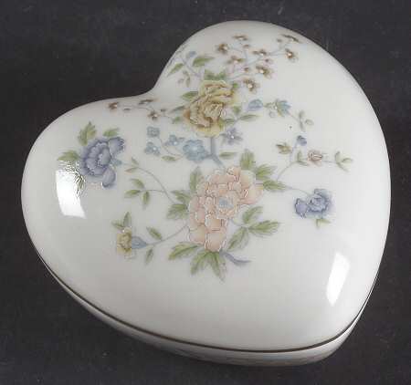 Cherrywood Heart Shape Box & Lid by Gorham
