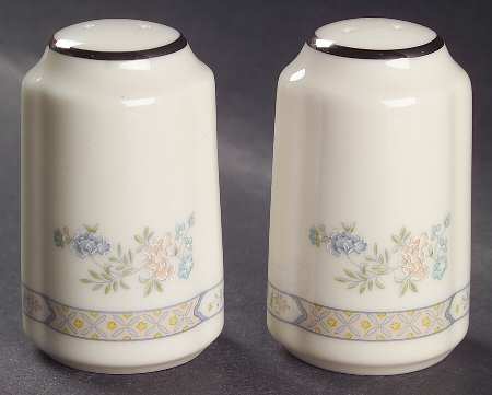 Cherrywood Salt & Pepper Set